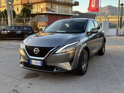 Nissan Qashqai MHEV 140 CV Business Grigio usata Fondi