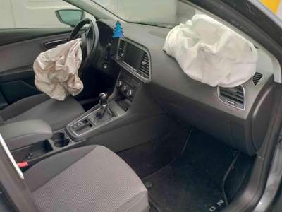 Seat Leon 1.6 TDI 115 CV ST Business HIGH Grigio usata Gombito
