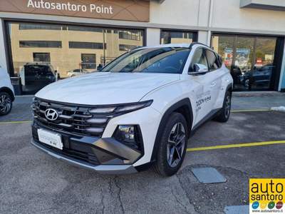Hyundai Tucson 1.6 CRDI 48V DCT Business Bianco usata Salerno