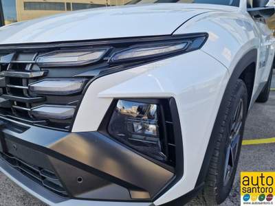 Hyundai Tucson 1.6 CRDI 48V DCT Business Bianco usata Salerno