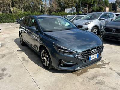 Hyundai i30 1.6 CRDi 136 CV 48V DCT 5 porte Prime Blu/Azzurro usata Caltagirone