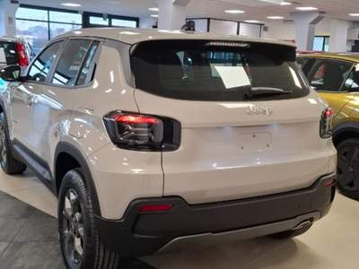 Jeep Avenger 1.2 Turbo Longitude   MY  24 Beige usata Ferrara