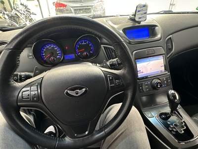 Hyundai Genesis 3.8 V6 Sport Nero usata Castelnuovo Rangone