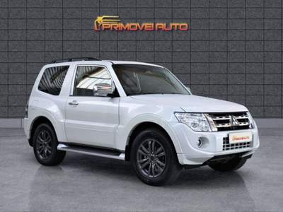 Mitsubishi Pajero 3.2 DI-D 16V aut. 3p. Edition DPF Bianco usata Castelnuovo Rangone