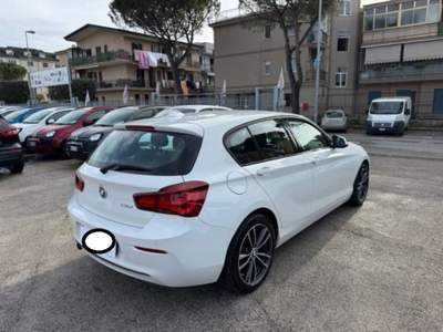 BMW Serie 1 118d d 5p. Business Advantage automatica Bianco usata Cassino