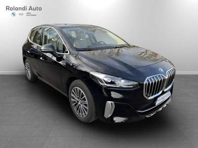 BMW Serie 2 220d d Active Tourer Luxury auto Nero usata Casale Monferrato
