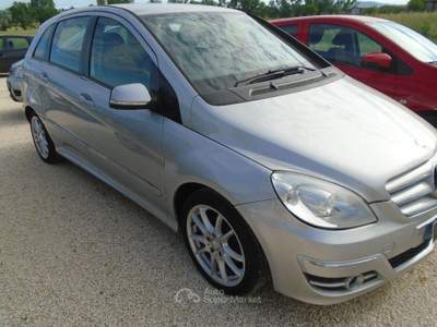 Mercedes-Benz Classe B 180 CDI Grigio usata Montecassiano