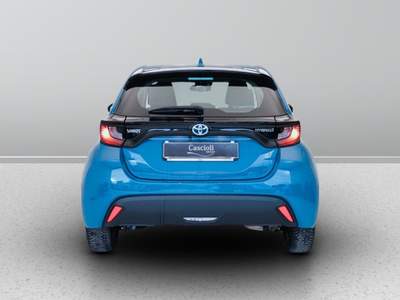 Toyota Yaris IV 2020 -  1.5h Active Blu/Azzurro usata Mosciano Sant'Angelo