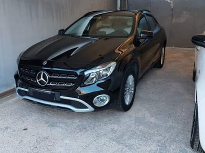 Mercedes-Benz GLA d Automatic Business Nero usata Civitavecchia