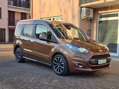 Ford Tourneo Connect 1.6 TDCi 115 CV Titanium GancioTraino Neopatentati Marrone usata Cava Manara