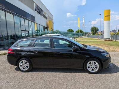 Peugeot 308 GPL S&S SW Active Nero usata Limena