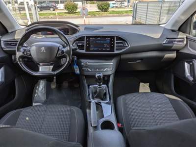 Peugeot 308 PureTech Turbo 110 S&S SW Active Nero usata Limena