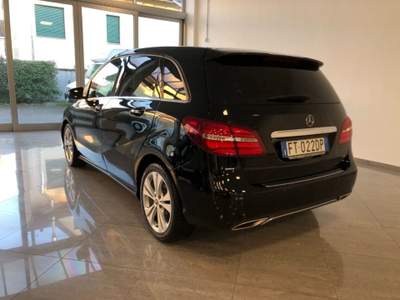 Mercedes-Benz Classe B AUTOMATICA, LED, CARPLAY, NAVI, RETROCAMERA Nero usata Bareggio