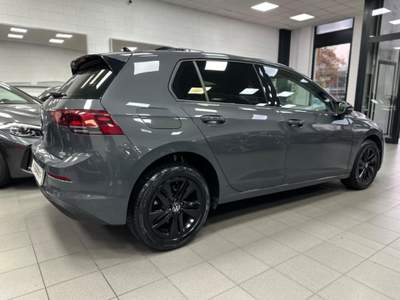 Volkswagen Golf 8 1.0 eTSI EVO DSG CarPlay Fari Led Grigio usata Cernusco sul Naviglio