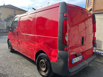 Opel Vivaro 27 2.0 CDTI 120CV PC-TN Furgone Rosso usata Collegno