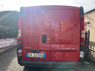 Opel Vivaro 27 2.0 CDTI 120CV PC-TN Furgone Rosso usata Collegno