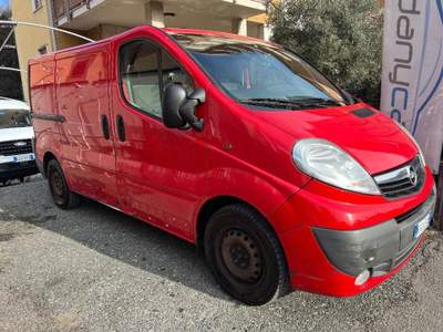 Opel Vivaro 27 2.0 CDTI 120CV PC-TN Furgone Rosso usata Collegno