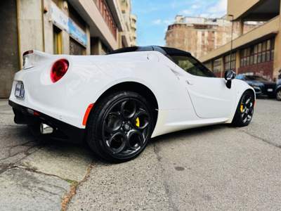 Alfa Romeo 4C 1750 TBi SPIDER UNIPROP/UFFICIALE/FULL KM 15000! Bianco usata Torino