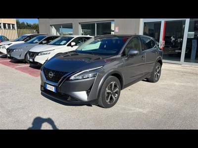 Nissan Qashqai 1.3 mhev N Connecta 2wd 140cv Grigio usata Taranto