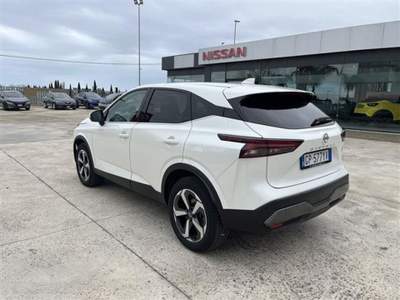 Nissan Qashqai 1.3 mhev N Connecta 2wd 140cv Bianco usata Taranto