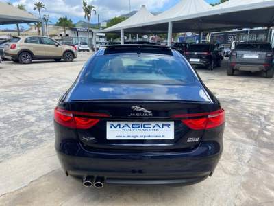 Jaguar XF 2.0 D 180 CV AWD aut. R-Sport Blu/Azzurro usata Palermo