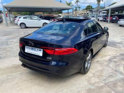 Jaguar XF 2.0 D 180 CV AWD aut. R-Sport Blu/Azzurro usata Palermo