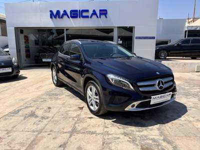 Mercedes-Benz GLA d Automatic 4Matic Sport Blu/Azzurro usata Palermo