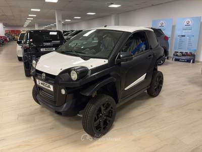 Aixam Scouty e 74 KWH Bianco usata Torino