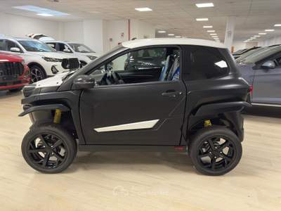 Aixam Scouty e 74 KWH Bianco usata Torino