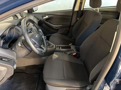 Ford Focus 1.5 TDCi 95 CV Start&Stop SW Business Blu/Azzurro usata Montano Lucino