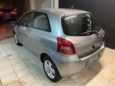 Toyota Yaris 1.0 3 porte Sol Grigio usata PALERMO