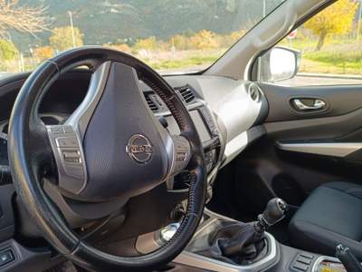 Nissan Navara NCONNECTA Argento usata CAMPELLO SUL CLITUNNO