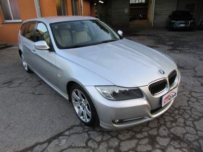 BMW Serie 3 320d d cat Touring Eletta MANUALE *VOLANO RUMOROSO* Argento usata Lecco
