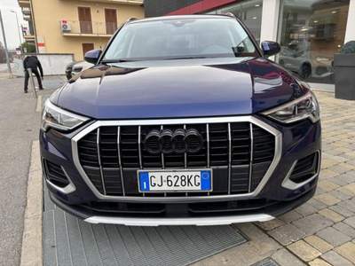 Audi Q3 35 TDI S tronic Business FULL LED-APP.CONNECT Blu/Azzurro usata Alba