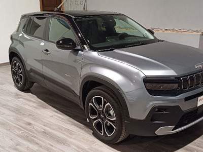 Jeep Avenger 1.2 Turbo Summit Grigio usata San Nicola Manfredi