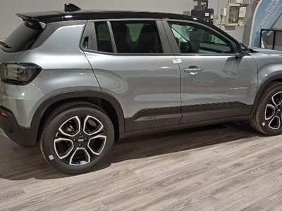 Jeep Avenger 1.2 Turbo Summit Grigio usata San Nicola Manfredi