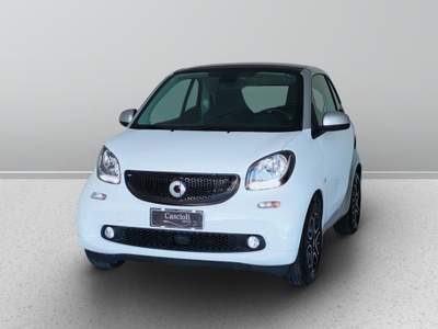Smart ForTwo III 2015 -  1.0 Passion 71cv twinamic my18 Bianco usata Mosciano Sant'Angelo