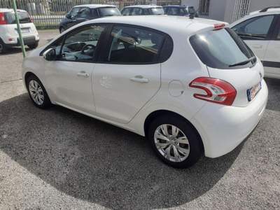 Peugeot 208  Bianco usata Pignataro Interamna