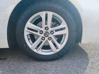 Toyota Corolla 1.8 Active Hybrid CVTI Bianco usata Villasanta