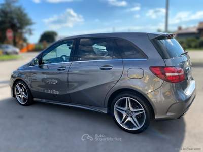 Mercedes-Benz Classe B B 200 d Automatic Premium Nero usata Tavagnacco