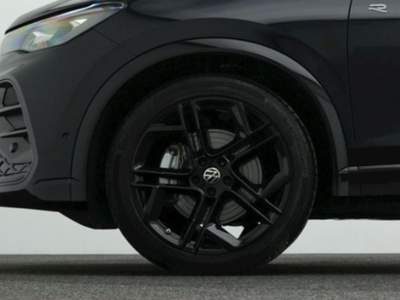 Volkswagen Tiguan 2.0 TDI 150 CV SCR DSG R-Line IQ LIGHT Nero usata Rosignano Marittimo