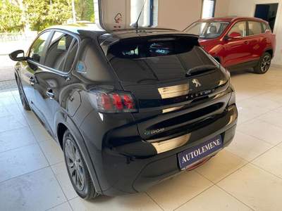 Peugeot 208 motore elettrico 136 CV 5 porte Active Pack Nero usata Concordia Sagittaria
