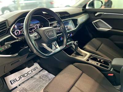 Audi Q3 2.0 150cv 35 TDI business S-tronic Nero usata Polignano a Mare