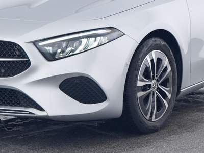 Mercedes-Benz Classe A Automatic Progressive Advanced Argento usata Magenta