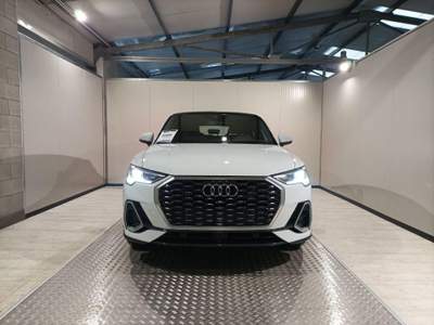 Audi Q3 SPB 35 TDI S tronic S line edition Bianco usata Magenta