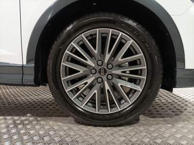 Audi Q3 SPB 35 TDI S tronic S line edition Bianco usata Magenta