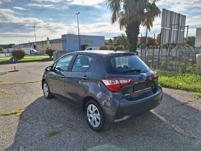 Toyota Yaris 1.5 Hybrid 5 porte Grigio usata Limena