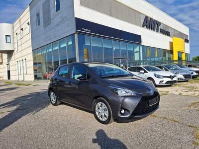 Toyota Yaris 1.5 Hybrid 5 porte Grigio usata Limena