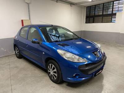 Peugeot 206 Plus 1.1 60CV 5p. Urban ECO GPL Blu/Azzurro usata Milano