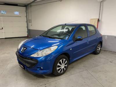 Peugeot 206 Plus 1.1 60CV 5p. Urban ECO GPL Blu/Azzurro usata Milano